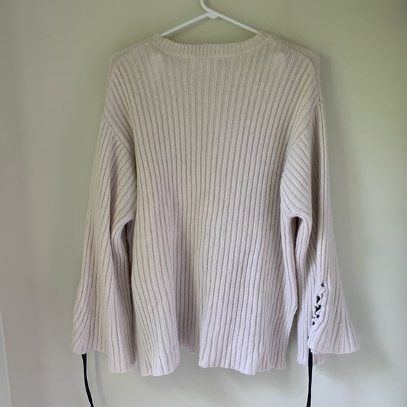 Moussy Cream Ribbed Knit Wool Sweater - Picture 5 of 6